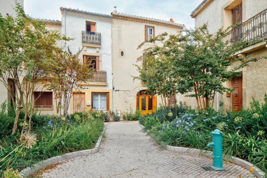 Stunning Medieval Getaway Vic-la-Gardiole Exterior photo
